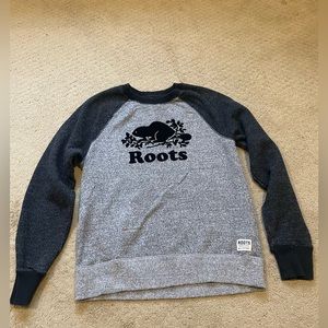 Roots Crew Sweatshirt - Black/Salt and Pepper sz xsmall